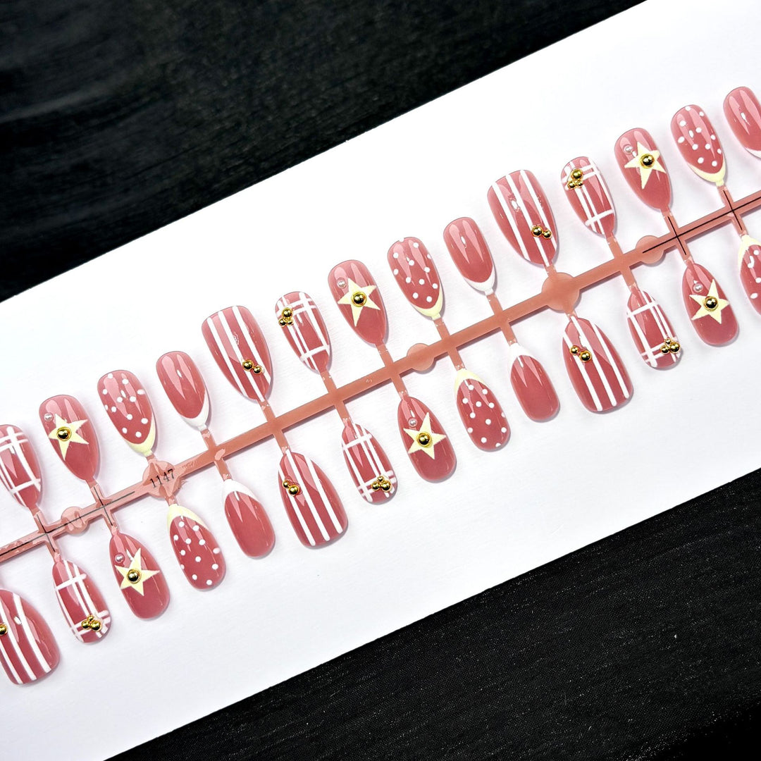 Decorative Nail Art Press-On Set 1790746018