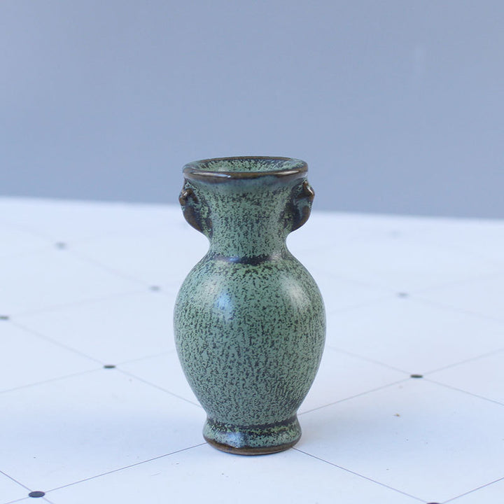 Elegant ceramic vase with artistic design Stornfield