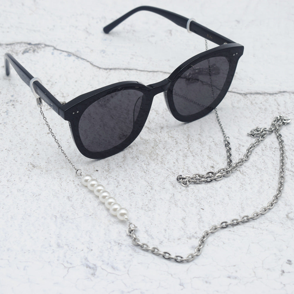 Elegant Pearl Bead Eyewear Holder Chain Stornfield