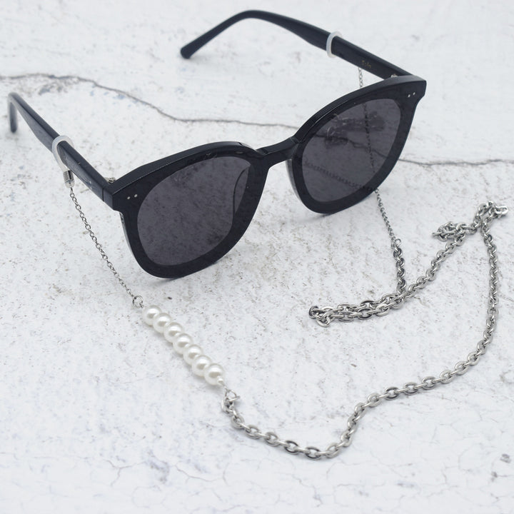 Elegant Pearl Bead Eyewear Holder Chain Stornfield