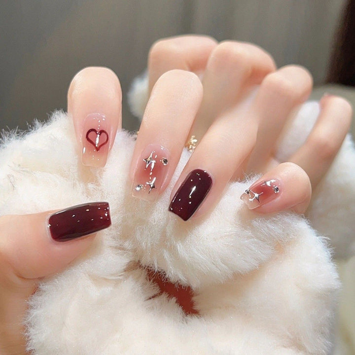 Artistic Heart Design Press-On Nail Set Stornfield