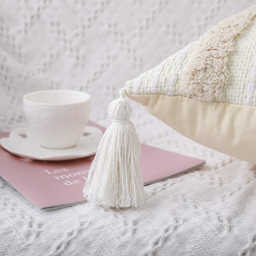 Women Structured Pillowcase with Tassels Stornfield