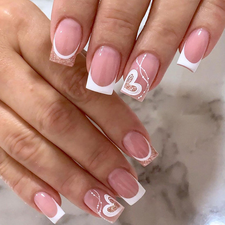 Heart-Design Press-On Nail Art Tips Stornfield