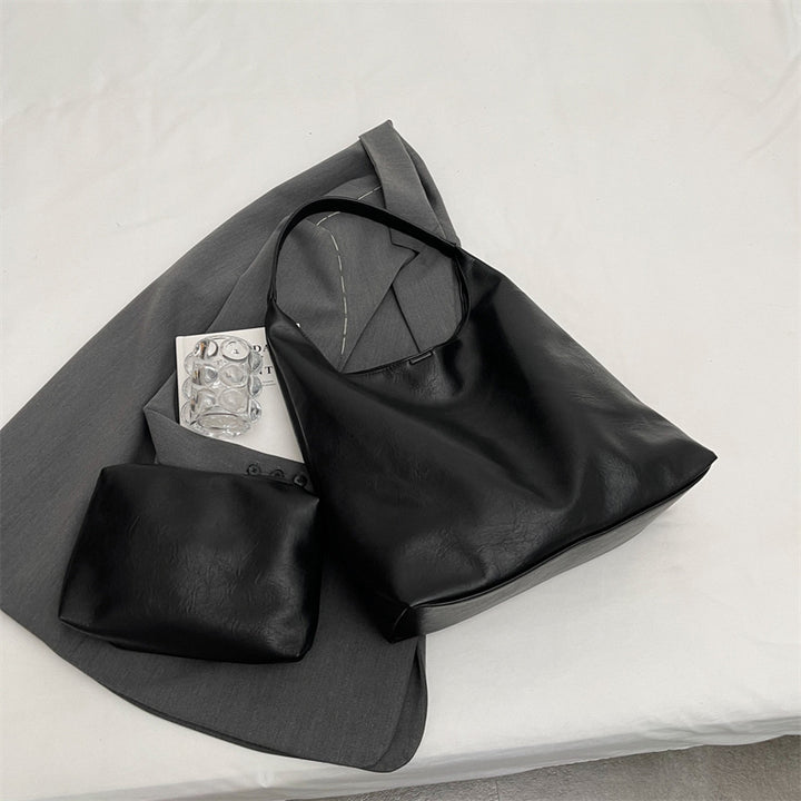 Minimalist Leather Tote Stornfield