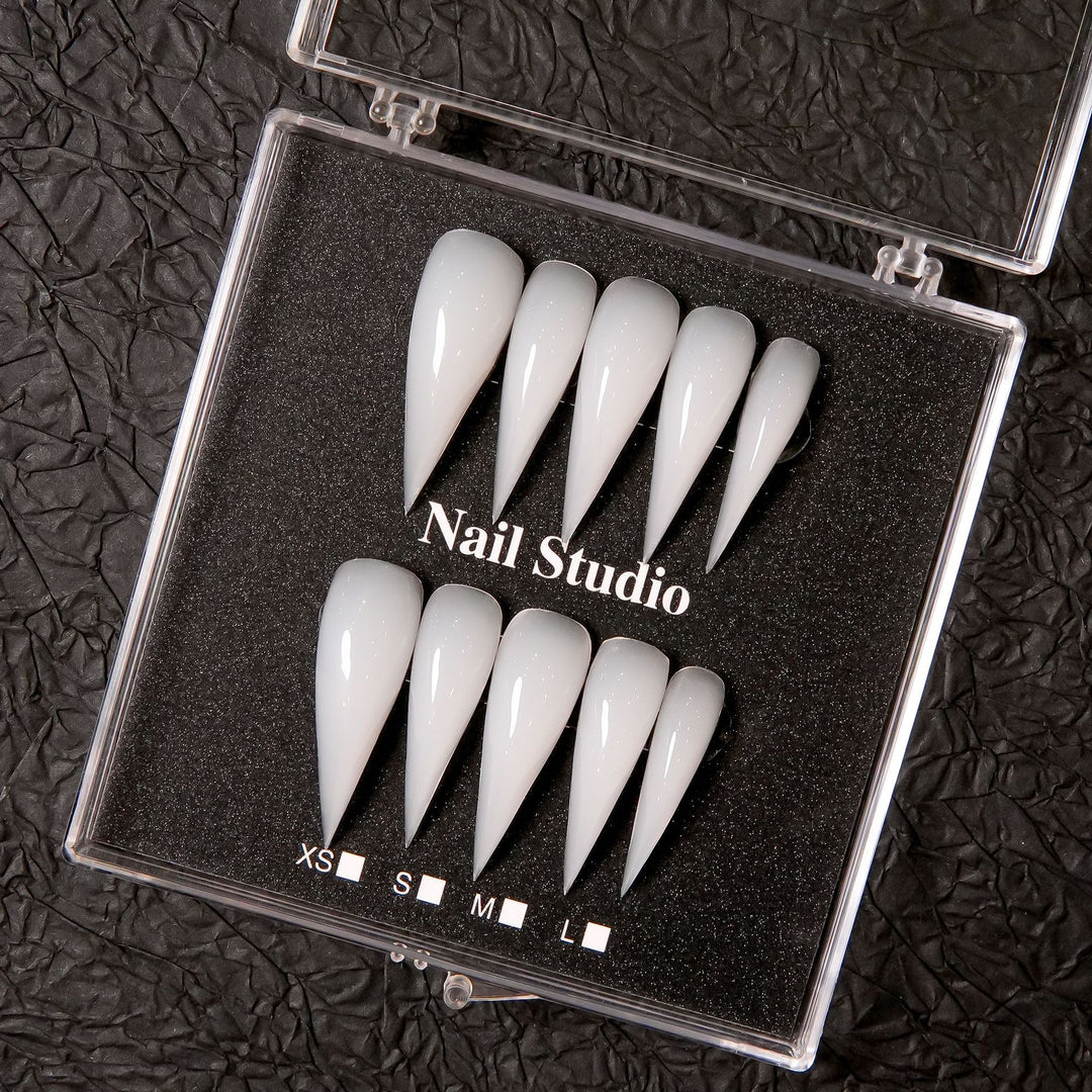 Stiletto-Shaped Press-On Nail Set
