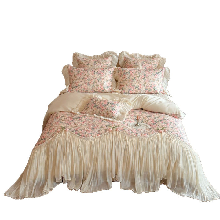 Vintage Floral Pleated Bedspread & Duvet Cover Ensemble with Tulip Appliqué and Ruffled Pillow Shams
