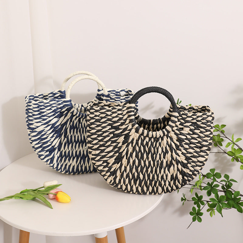 Stylish basket bag with round handle Stornfield