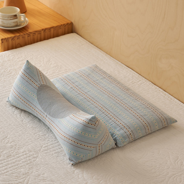 Comfortable sleeping pillows with ergonomic support Stornfield