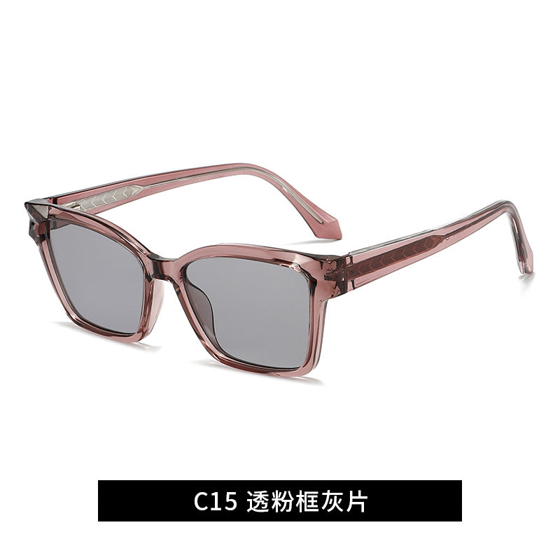 Ladies sunglasses in trendy, geometric design Stornfield
