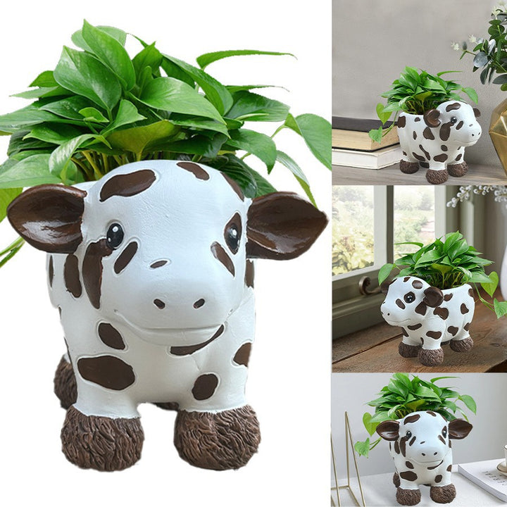 Flower pot in the shape of a cow Stornfield