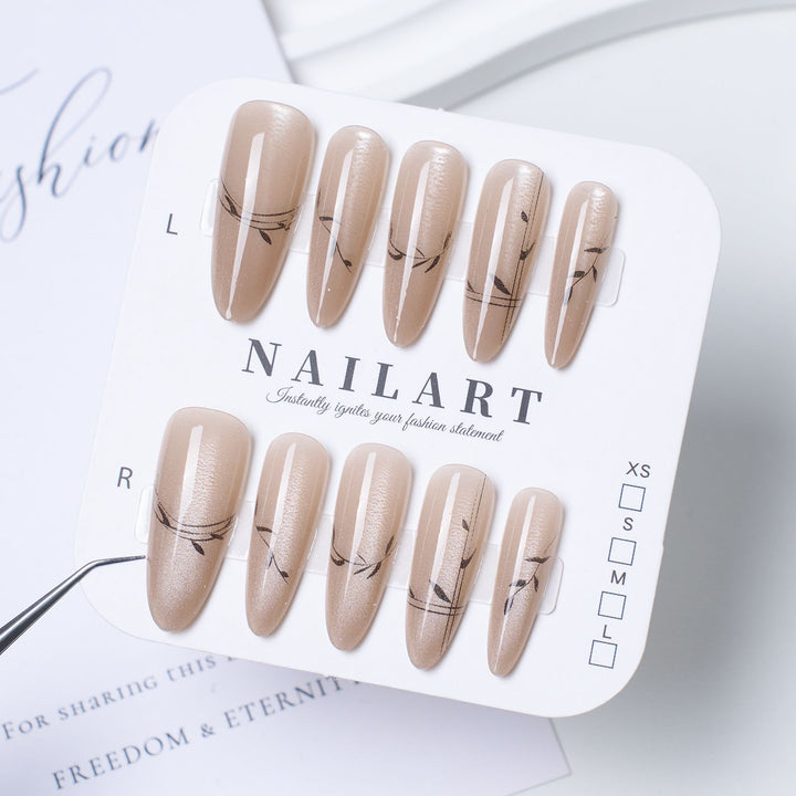 Artificial nails in elegant design Stornfield