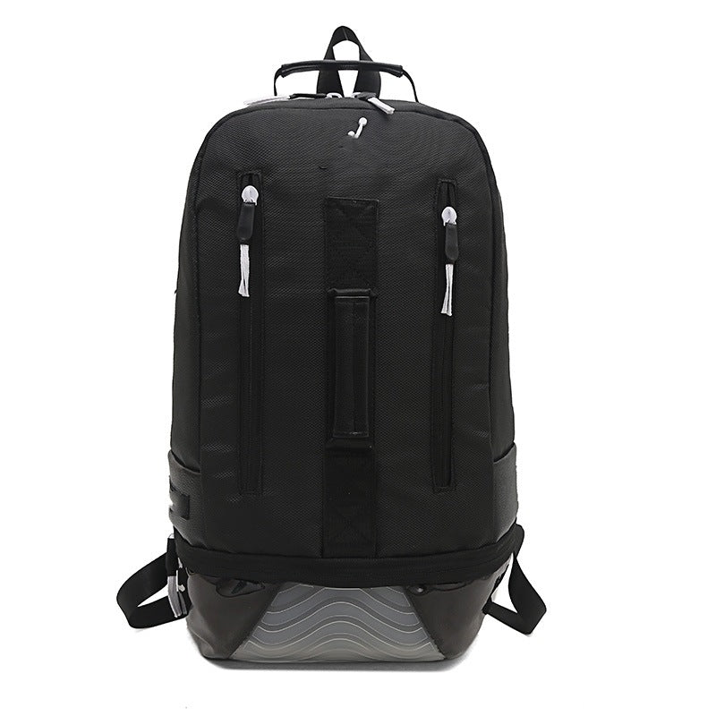 Sporty backpack with insulating bottom and water-repellent surface Stornfield