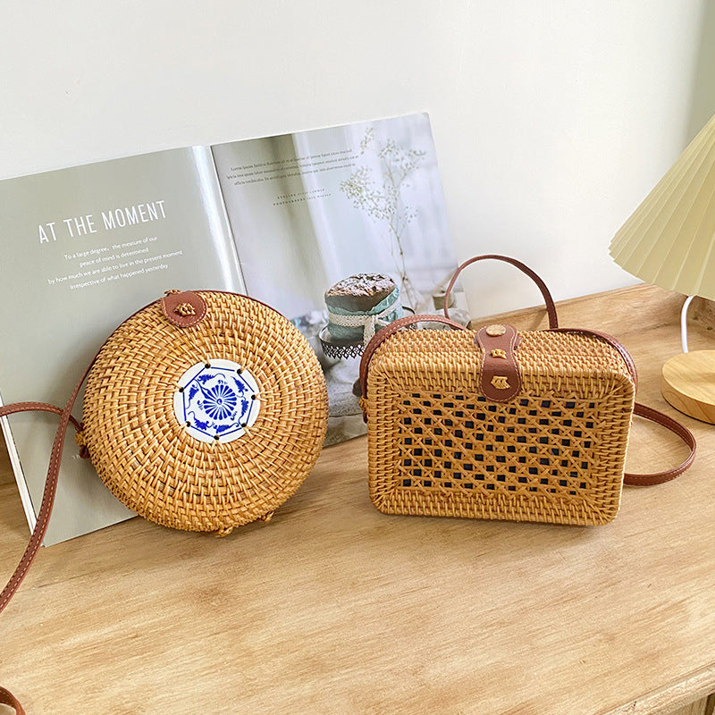 Women's round basket bag with unique ceramic detail Stornfield