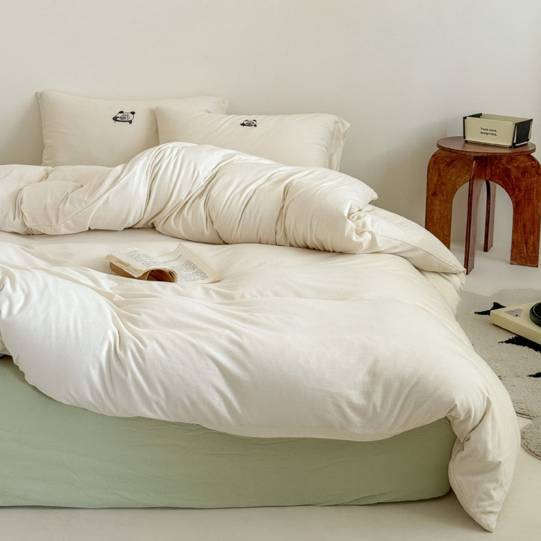 Jersey bed linen set in soft cotton blend