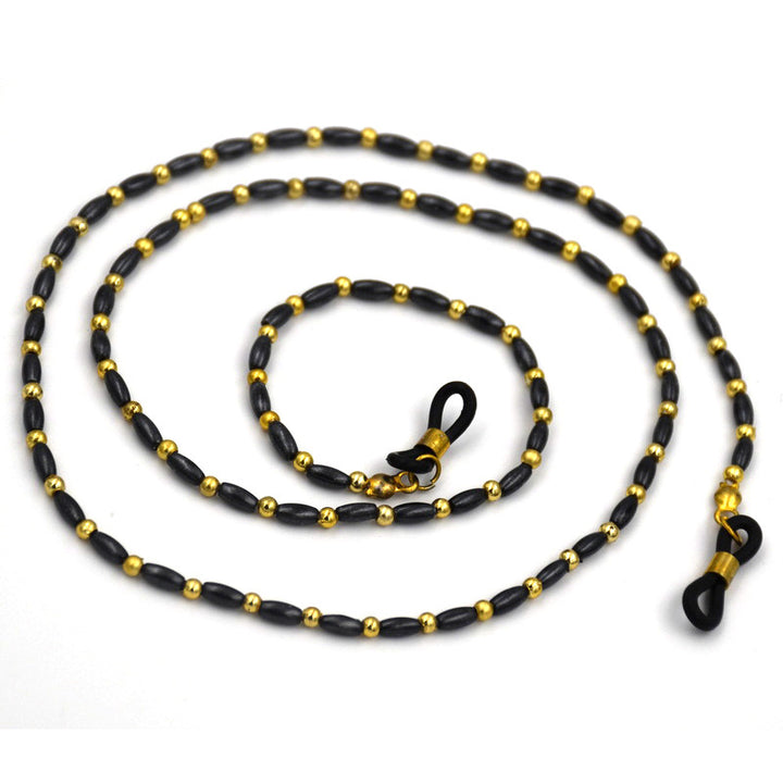 Elegant Beaded Eyewear Chain Stornfield