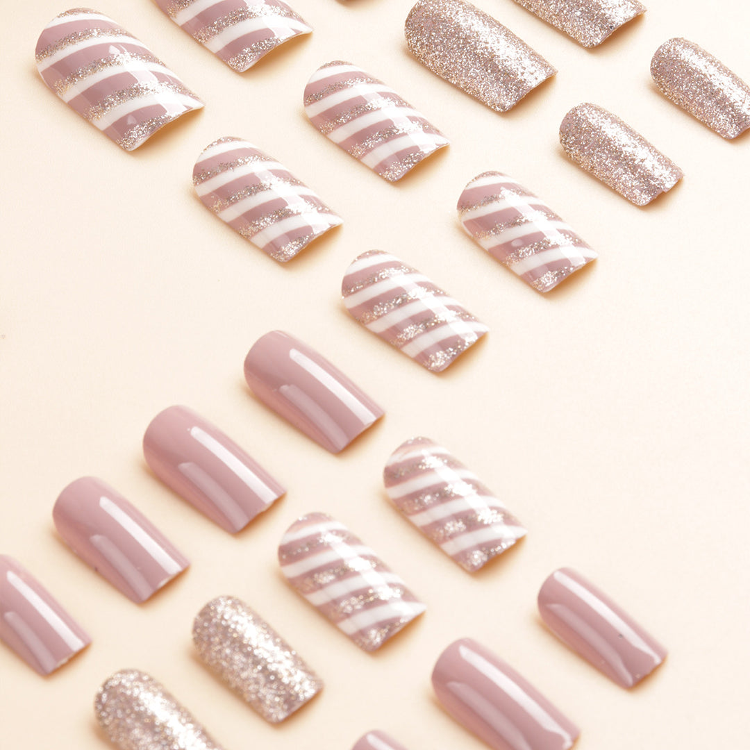 Glittery Press-On Nail Tips Set Stornfield