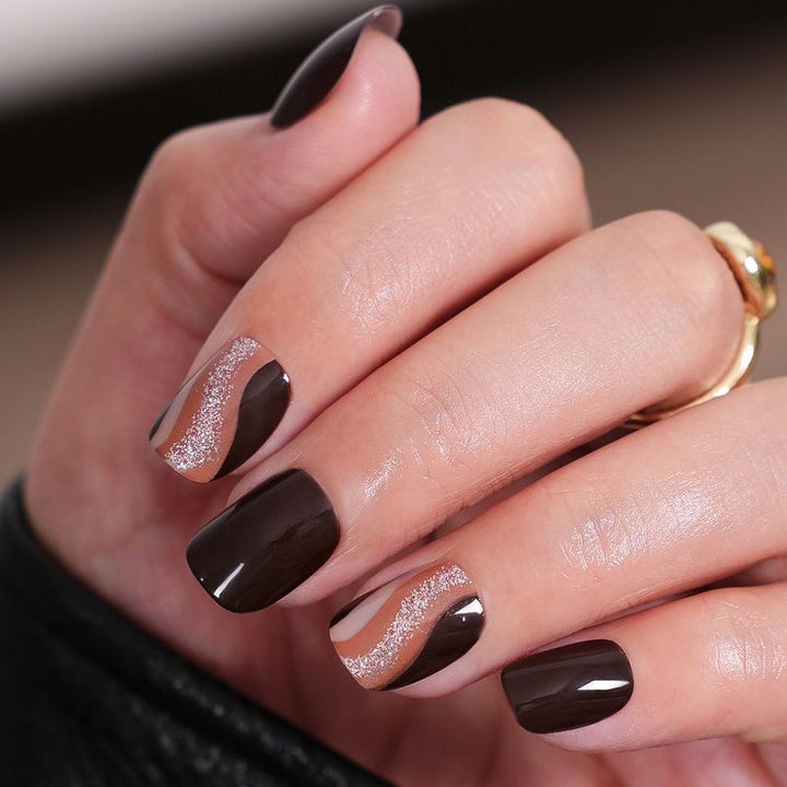 Artificial nails with modern night motif Stornfield