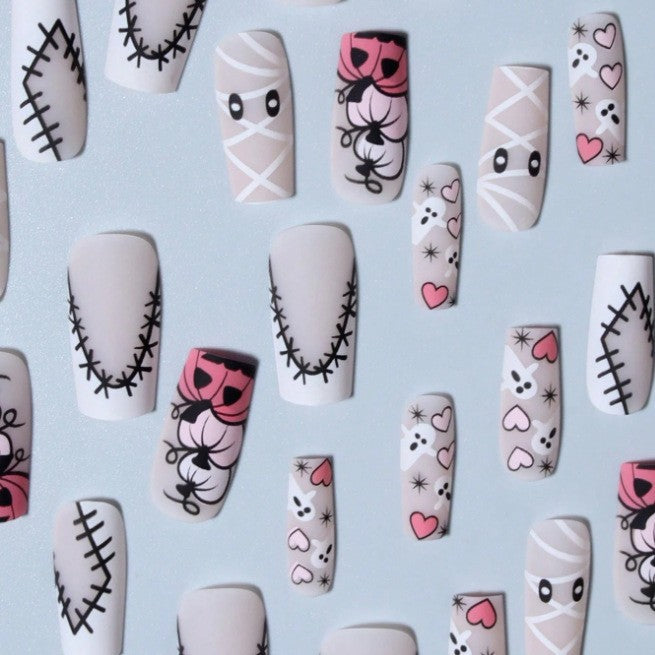 Halloween-Themed Nail Art Design Stornfield