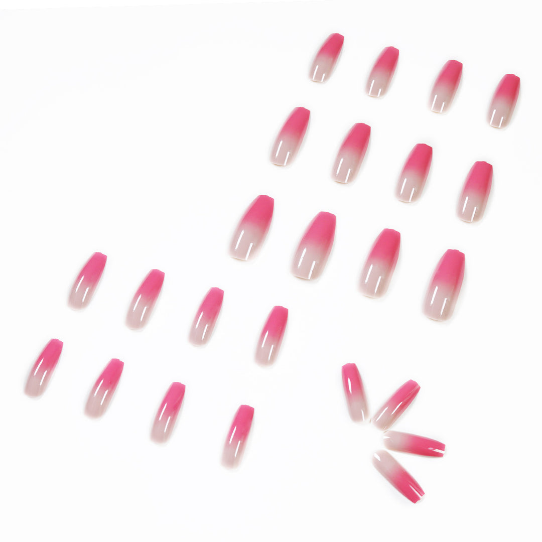Elegant and creative art nails Stornfield