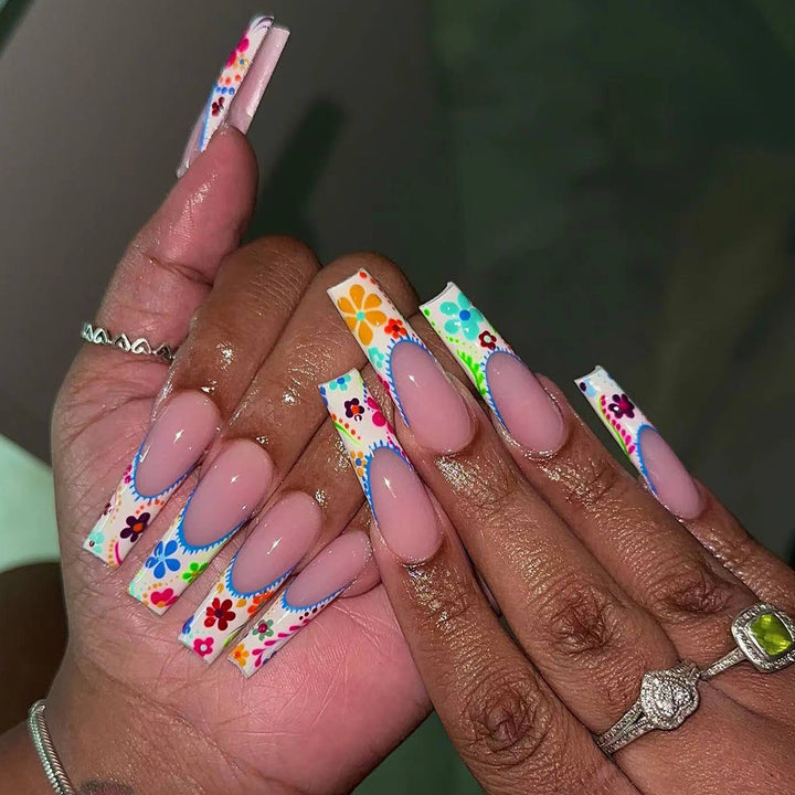 Elegant artificial nails Stornfield