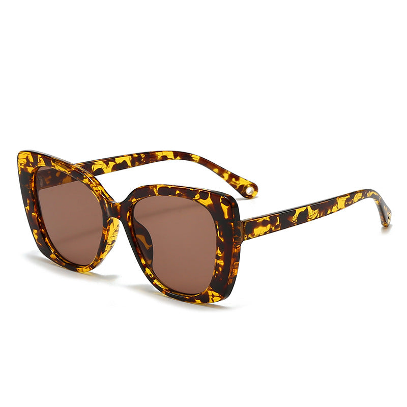 Women's oversized sunglasses with eye-catching frame Stornfield