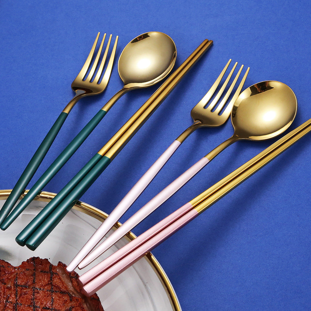 Stylish chopsticks with non-slip grip Stornfield