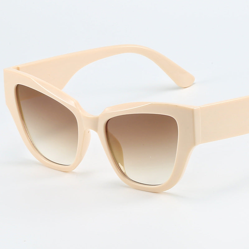 Women's Cat Eye Sunglasses with extravagant Leopard Print Stornfield