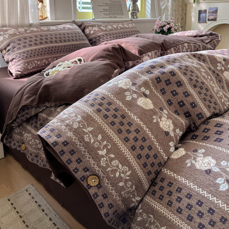 Floral Patterned Premium Bedspread