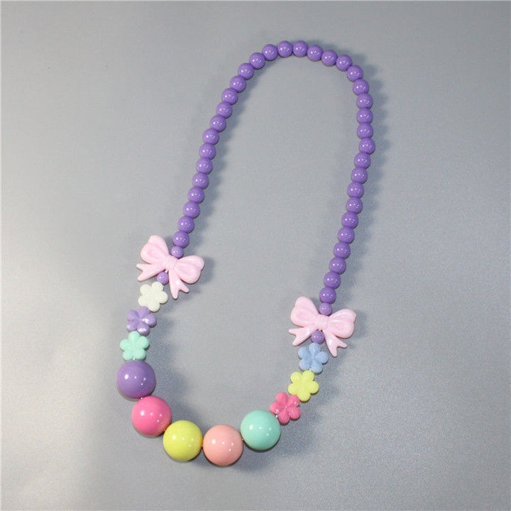 Colorful pearl necklace with floral elements Stornfield