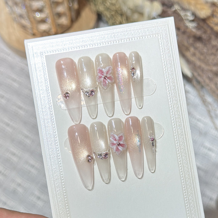 Artistic Floral-Accent Press-On Nail Set Stornfield