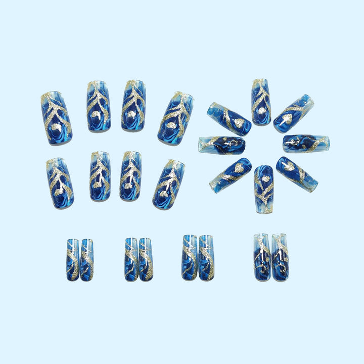 Nail set with floral designs Stornfield