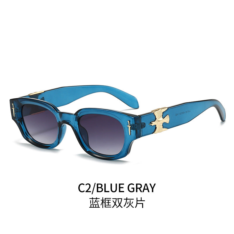 Women's fashionable sunglasses in exclusive tortoiseshell design with elegant metallic accents Stornfield