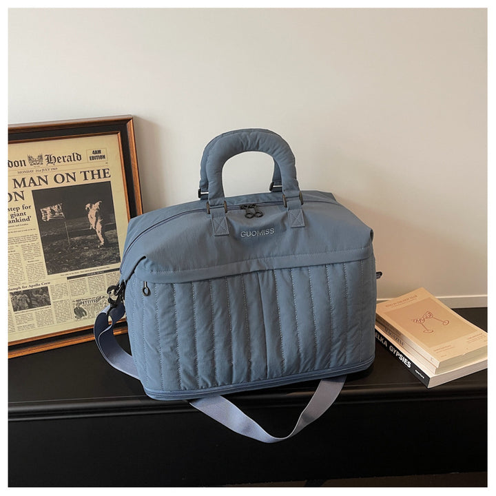 Functional travel bag with padded outer layer Stornfield