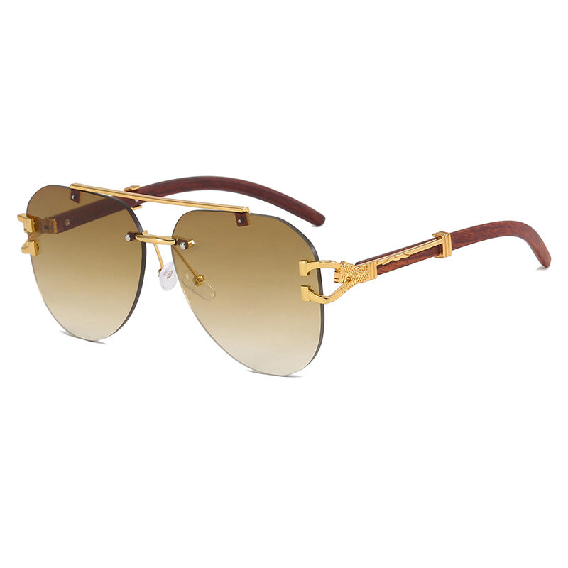 Ladies fashionable pilot sunglasses with luxurious metal accents and wood details Stornfield