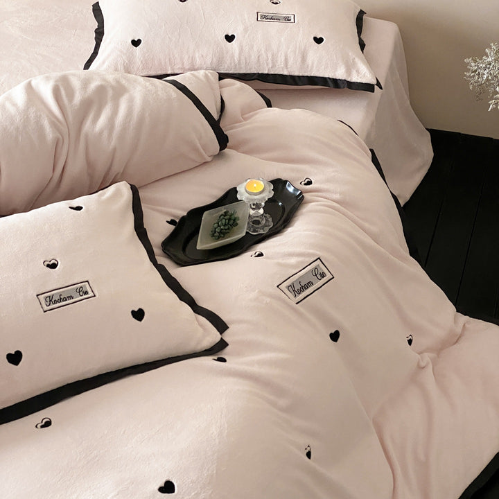 Embroidered Heart Cotton Duvet Cover Set with Contrast Piped Pillowcases