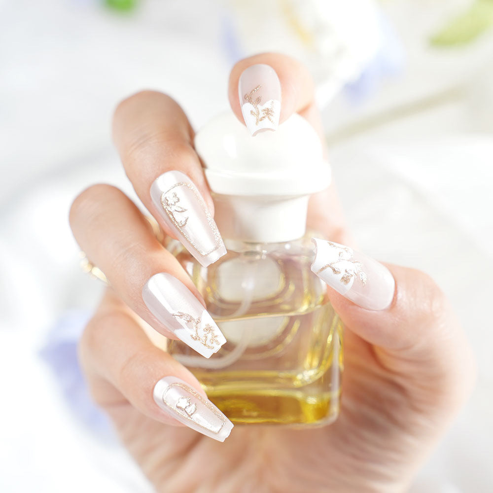 Floral Design Press-On Nail Set Stornfield
