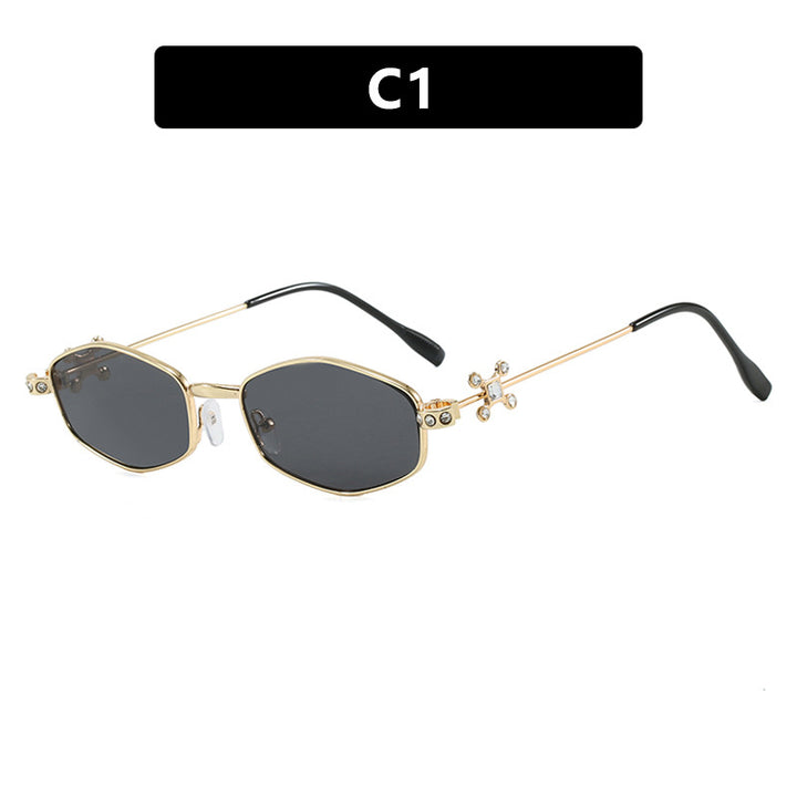 Women's sunglasses with elegant accents and UV protection Stornfield