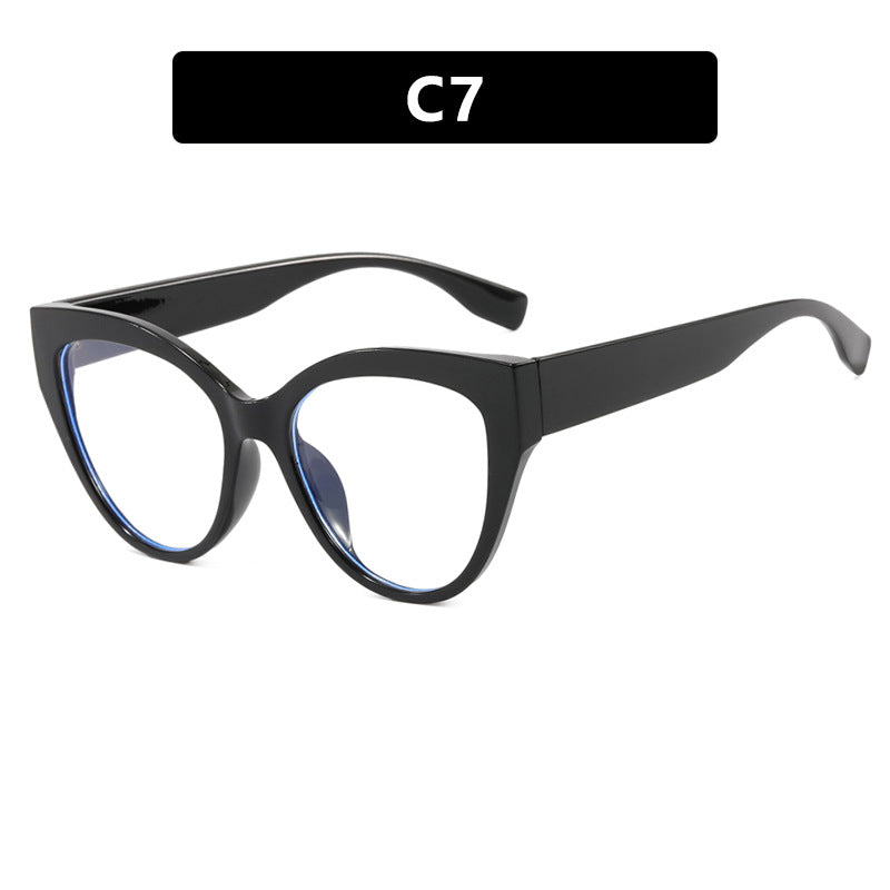 Ladies Cat-Eye Sunglasses with Extravagant Frame and UV Protection Stornfield