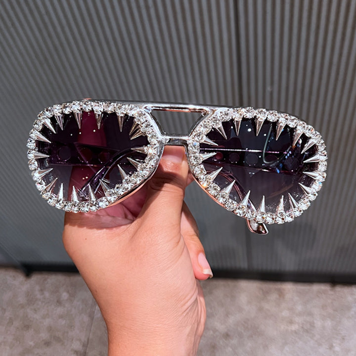 Women's sunglasses in a futuristic design with尖 crystal embellishments Stornfield