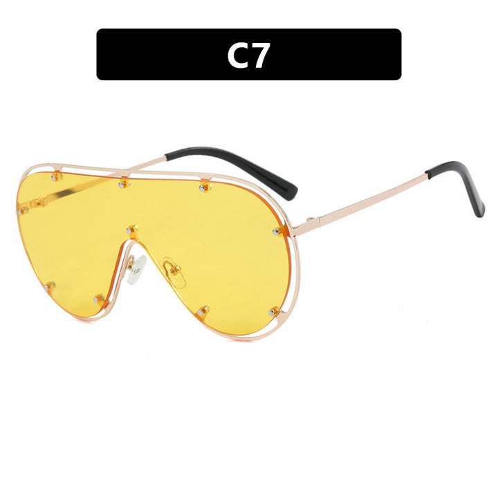 Women's fashionable oversized sunglasses in stylish retro design Stornfield