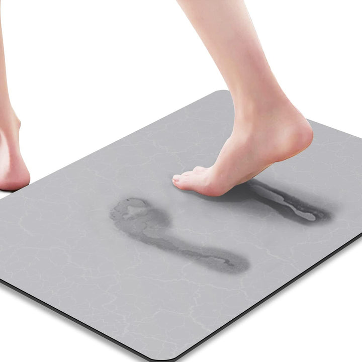 Luxurious Marble-Patterned Bath Mat Stornfield