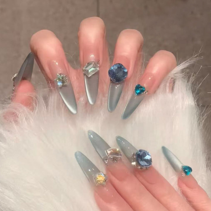 Glamorous artificial nail tips with crystal embellishments Stornfield
