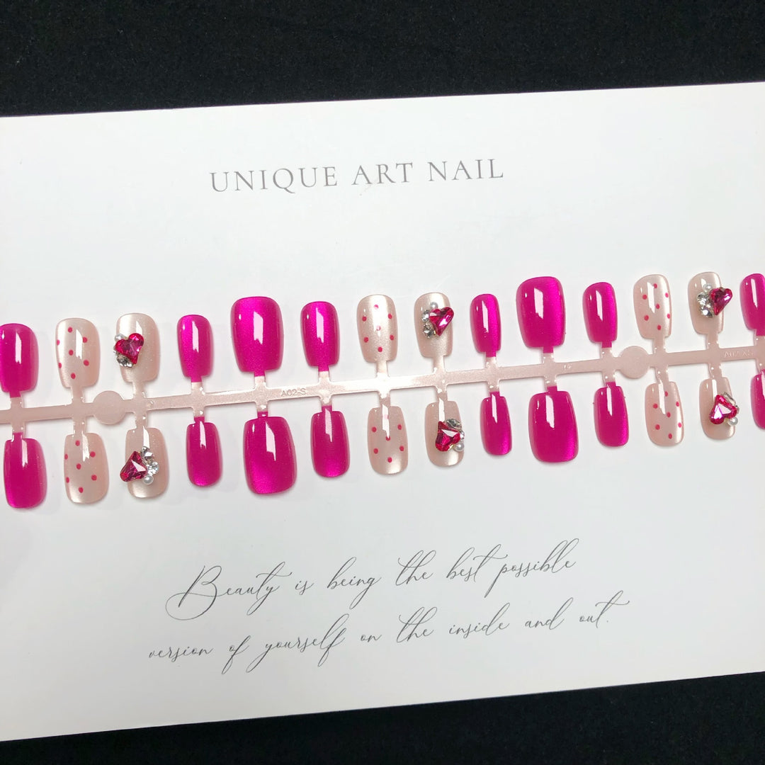 Stylish Decorative Press-On Nail Set