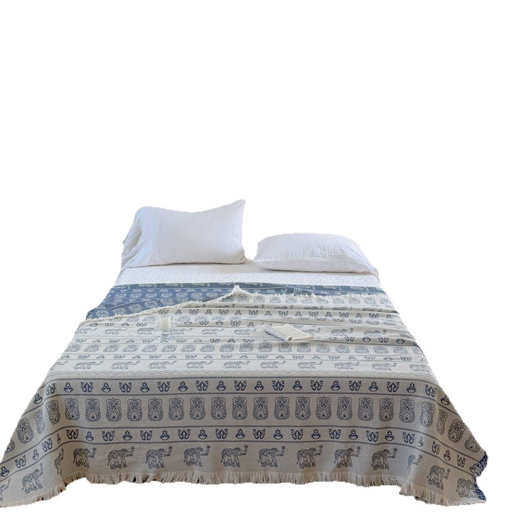 Oversized Woven Cotton Bedspread Throw with Fringe