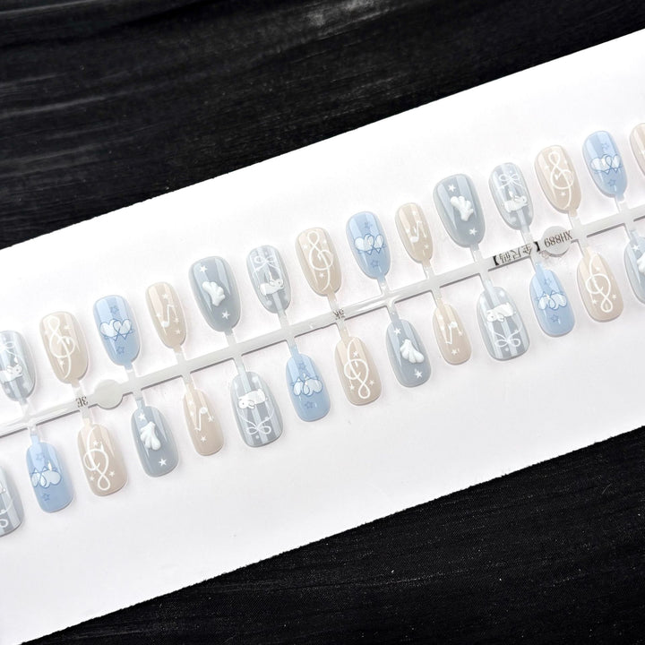 Elegant Polka Dot and Lace Press-On Nail Set