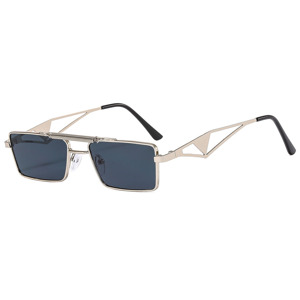 Fashionable sunglasses with square frame and mirrored lenses Stornfield