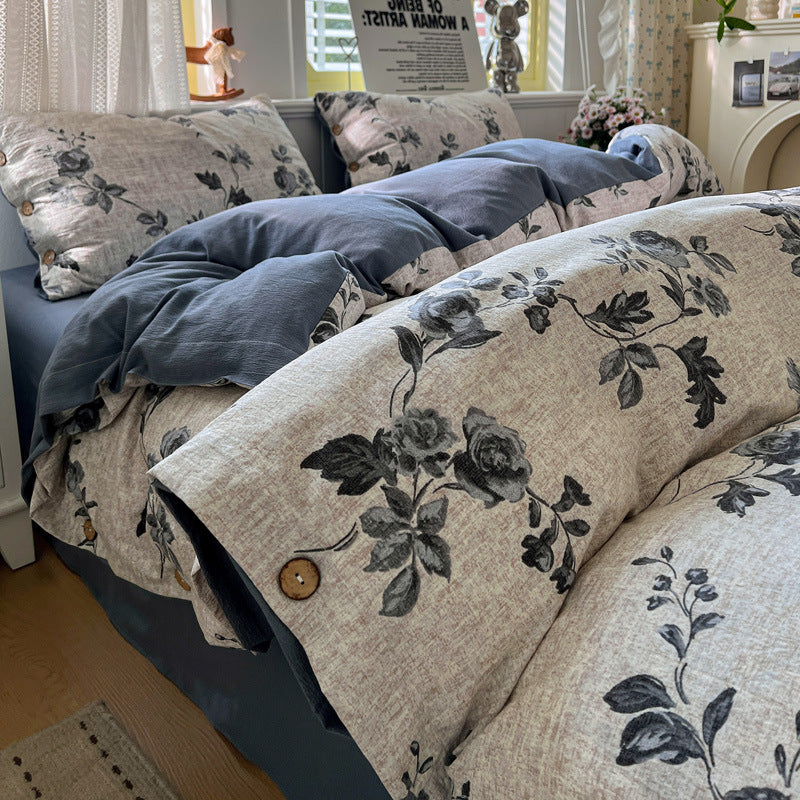 Floral Patterned Premium Bedspread