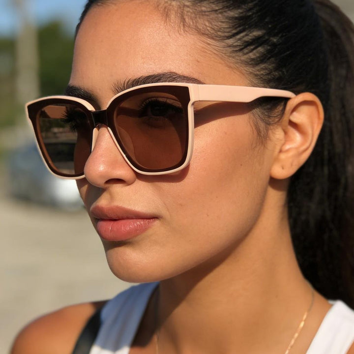 Ladies fashionable sunglasses in elegant square frame design Stornfield