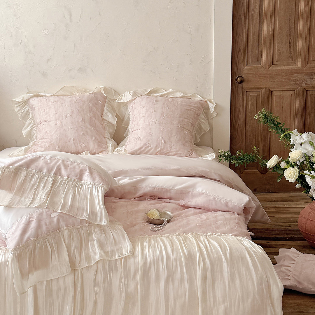 Romantic bedding set with ruffles, gathered bed skirt and 3D flower appliques