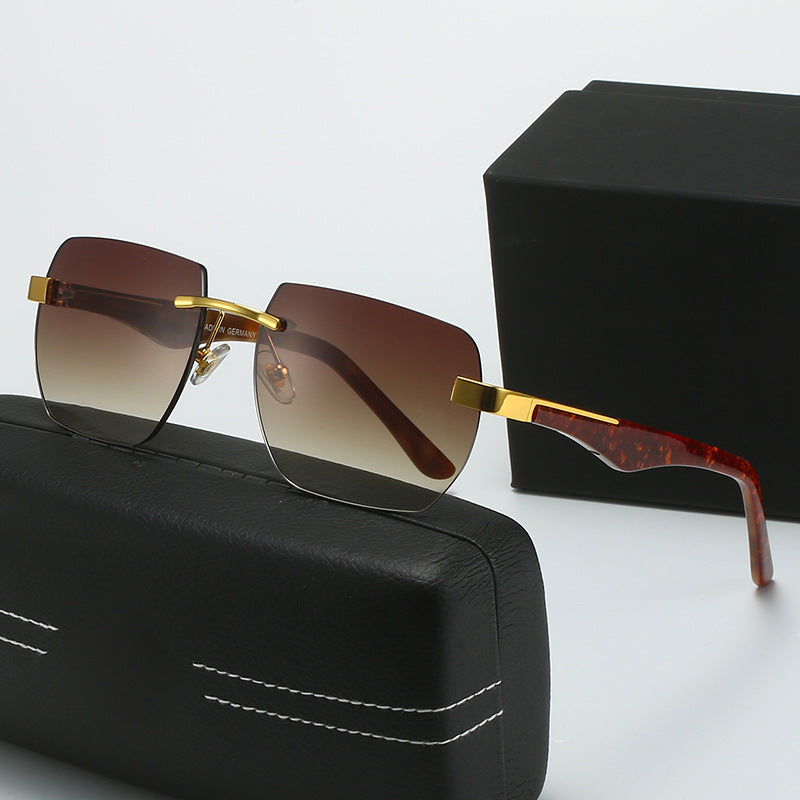 Women's Fashion Sunglasses in Modern Geometric Design Stornfield